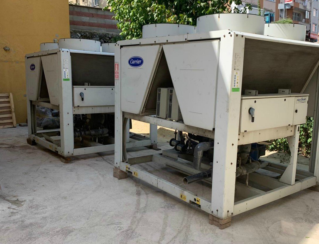 Carrier Chiller 200kW 2.El