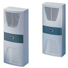 SK 3361.600 Rittal Yan pnl-kapı Pano Kliması, 750W