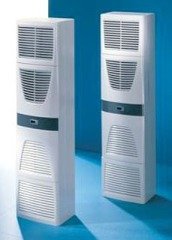 SK 3328.500 Yan pnl-kapı monteli Pano Kliması 2000W