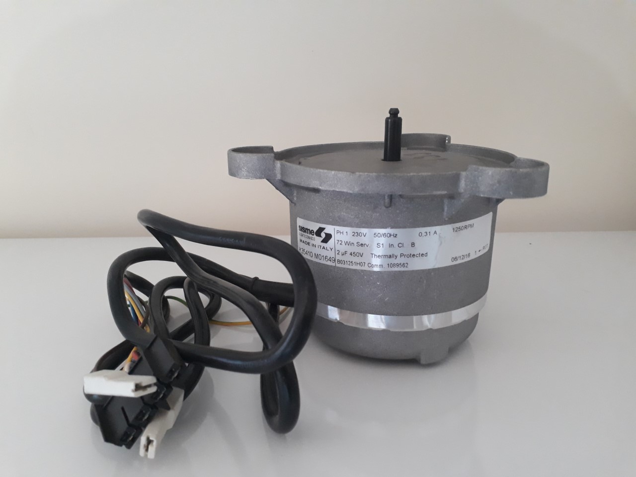 Sisme K35410 M01649 – B031251H07 ( 72 W )